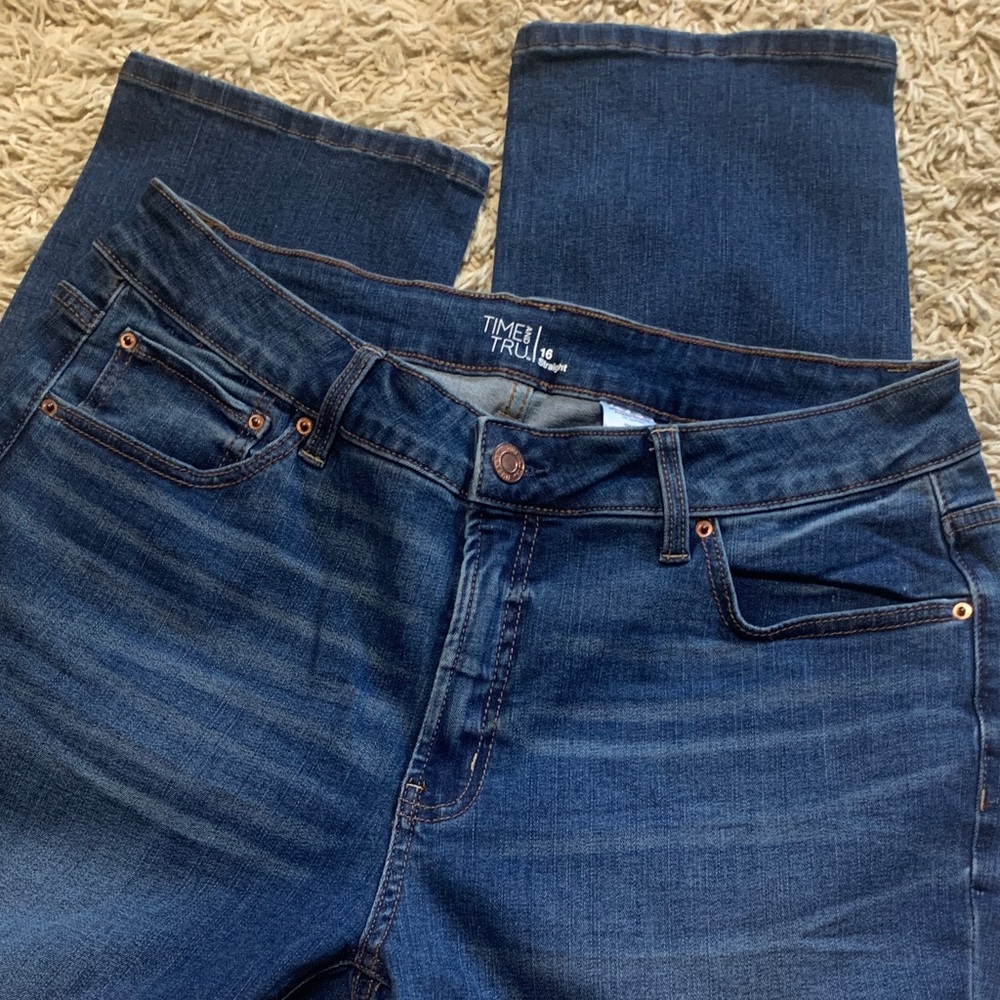 Time and Tru size 16 Straight Jeans